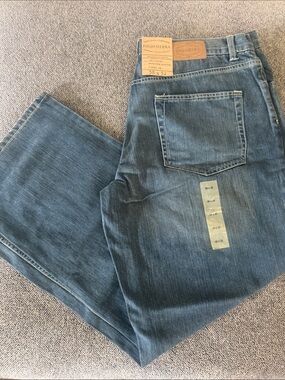 High Sierra Men's Medium Blue Straight Jeans